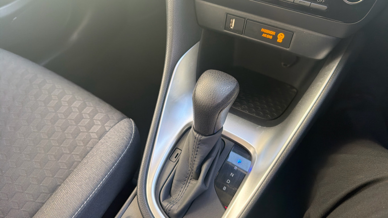 Toyota Yaris 1.5 Hybrid Icon 5dr CVT Hybrid Hatchback